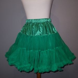 Ladies Super Soft & Fluffy 3-Tiered Crinoline Petticoat Tutu Green